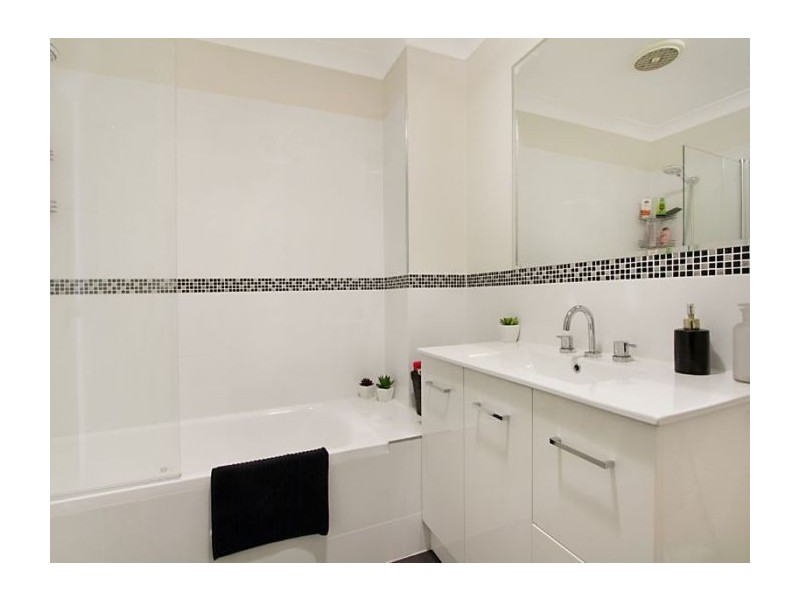 19/18 Discovery Court, Helensvale QLD 4212