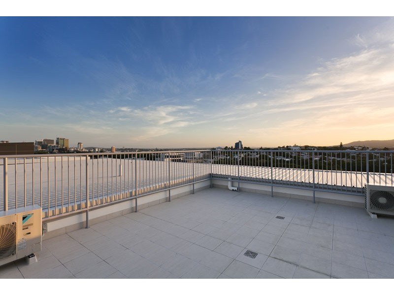 222 23 Robinson Place, Kelvin Grove QLD 4059