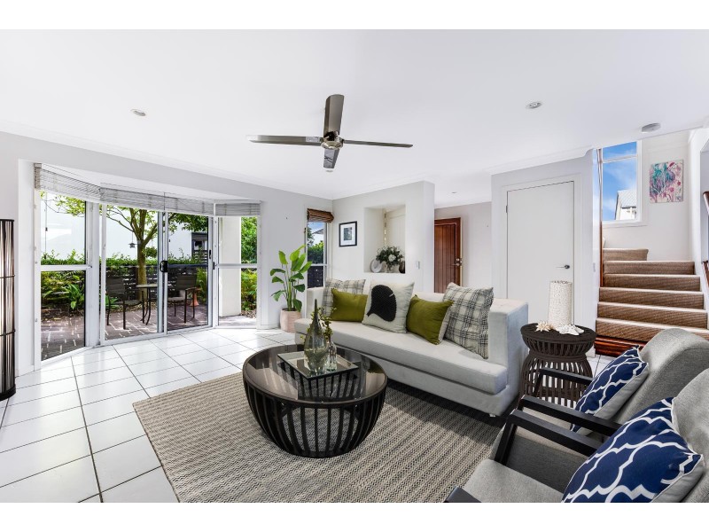 74/80 McIntyre Street, Hendra QLD 4011