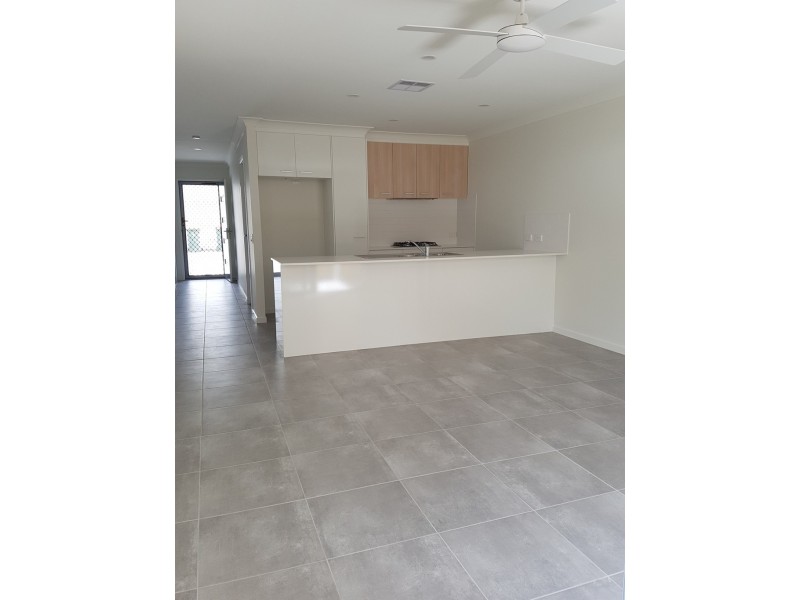 20 Eminence Lane, Bridgeman Downs QLD 4035