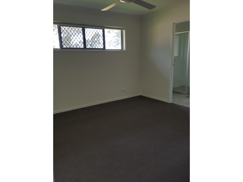 20 Eminence Lane, Bridgeman Downs QLD 4035