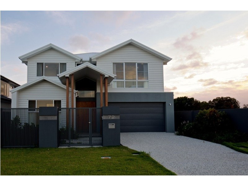 72 Lakeview Boulevard, Mermaid Waters QLD 4218