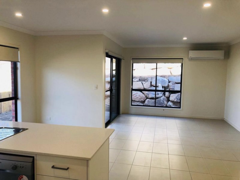 U1/22 Sandy Close, Browns Plains QLD 4118
