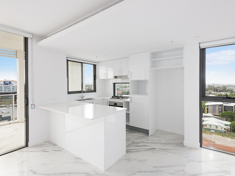 70 Carl Street, Woolloongabba QLD 4102