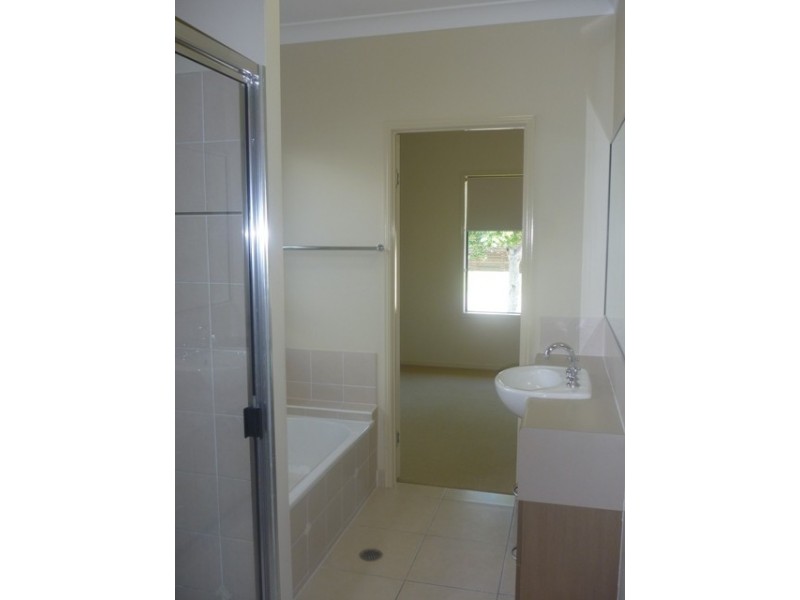 64 Mondo Place, Kirwan QLD 4817