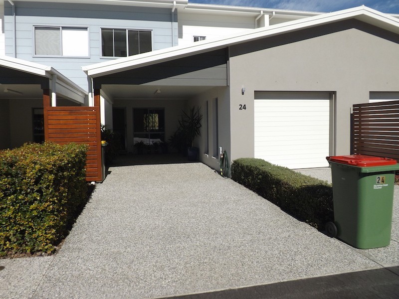 24 46 Regatta Blvd, Birtinya QLD 4575