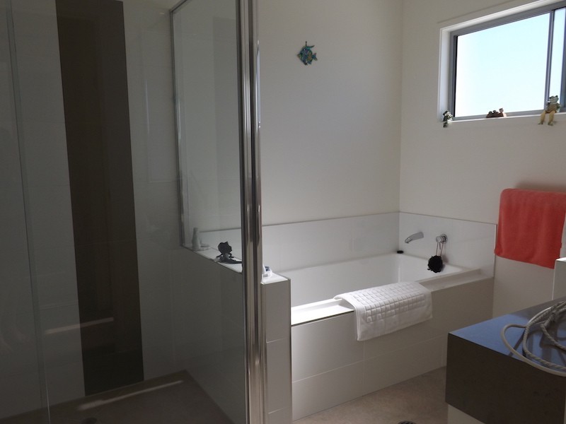 24 46 Regatta Blvd, Birtinya QLD 4575