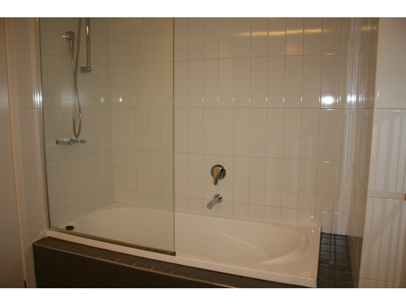 7EL6 / 7 Parkland Boulevard, Brisbane City QLD 4000