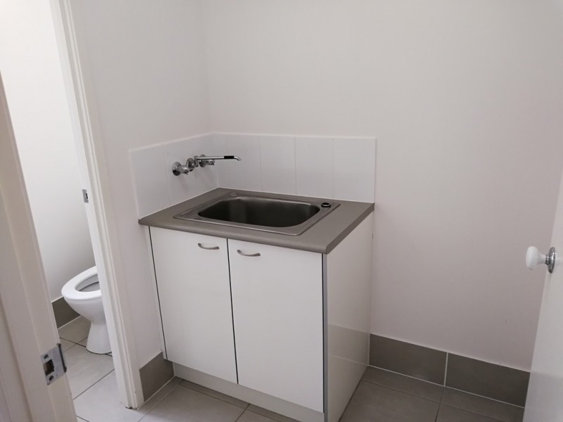 1 McAuley Parade, Pacific Pines QLD 4211