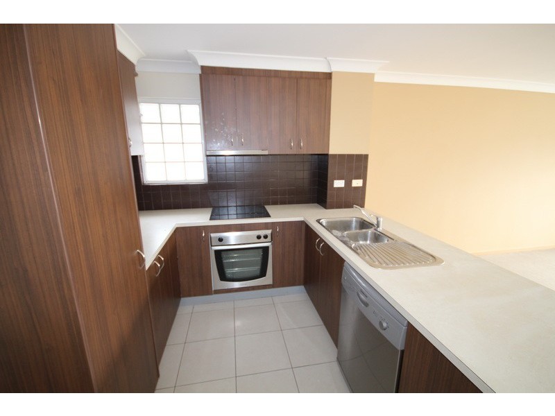 712 33 Clark St, Biggera Waters QLD 4216