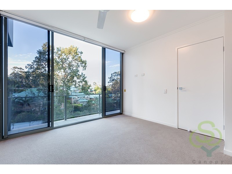 390 Simpsons Rd, Bardon QLD 4065