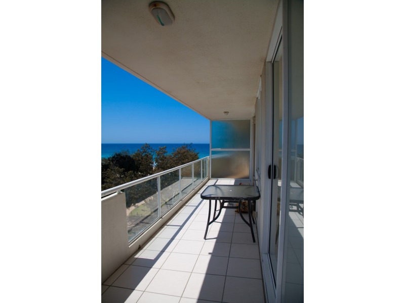 4 clifford street, Surfers Paradise QLD 4217