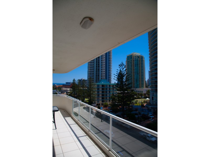 4 clifford street, Surfers Paradise QLD 4217