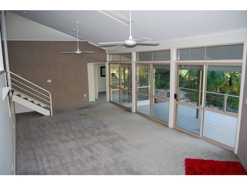 41 Morningview St, Chapel Hill QLD 4069