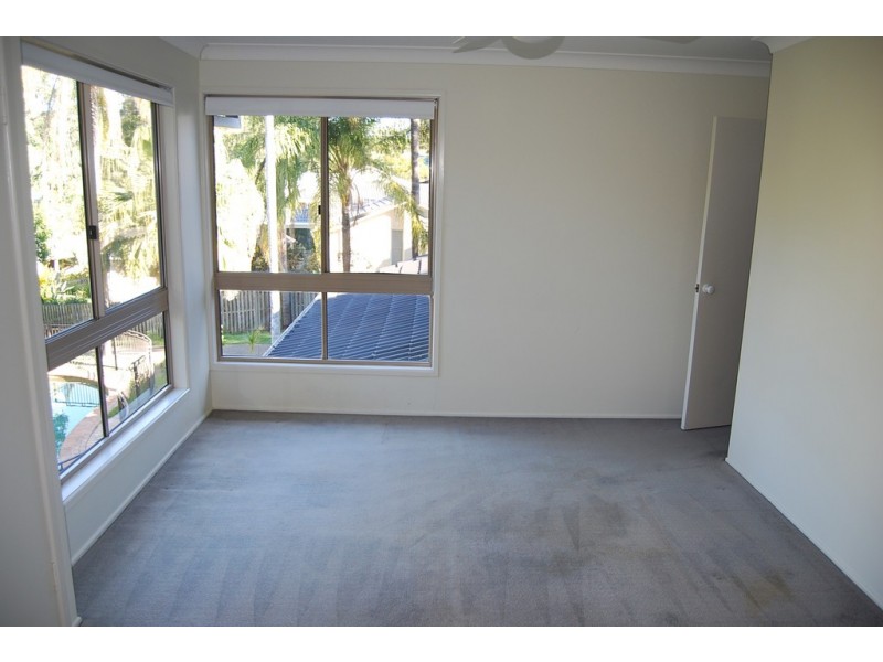 41 Morningview St, Chapel Hill QLD 4069