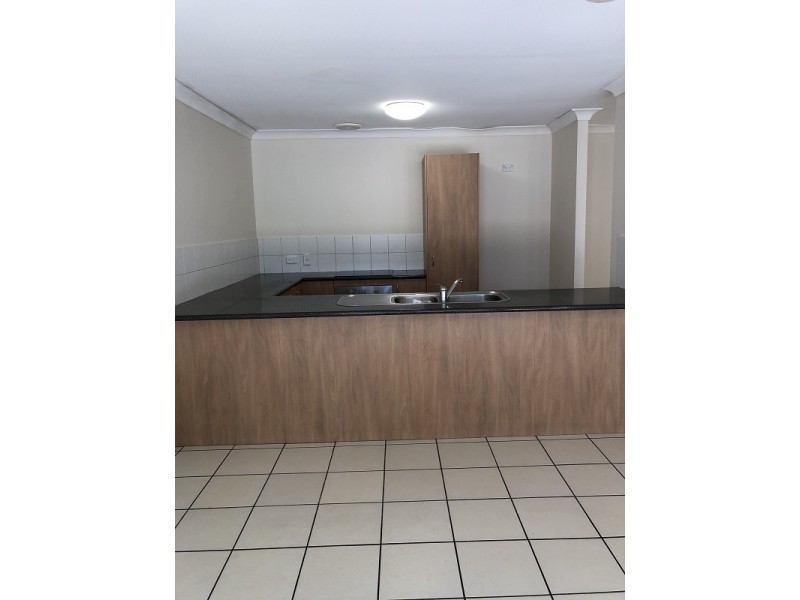 590 Pine Ridge Road, Coombabah QLD 4216