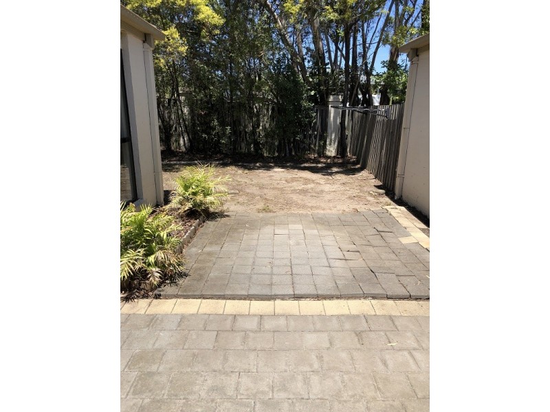 590 Pine Ridge Road, Coombabah QLD 4216