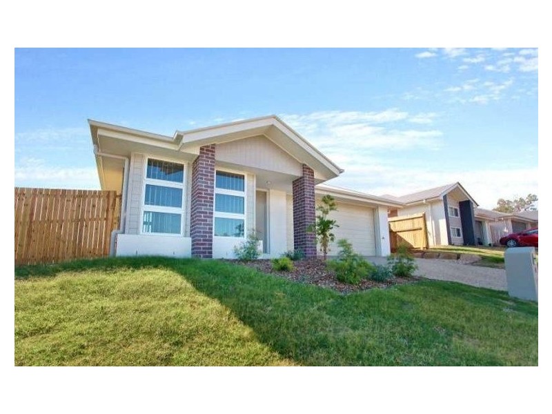 16 Freya Street, Brassall QLD 4305