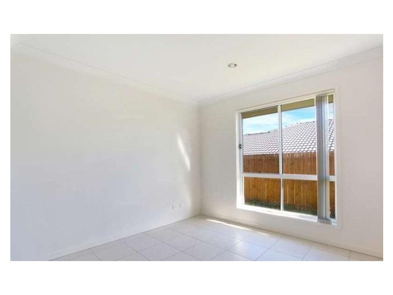 16 Freya Street, Brassall QLD 4305