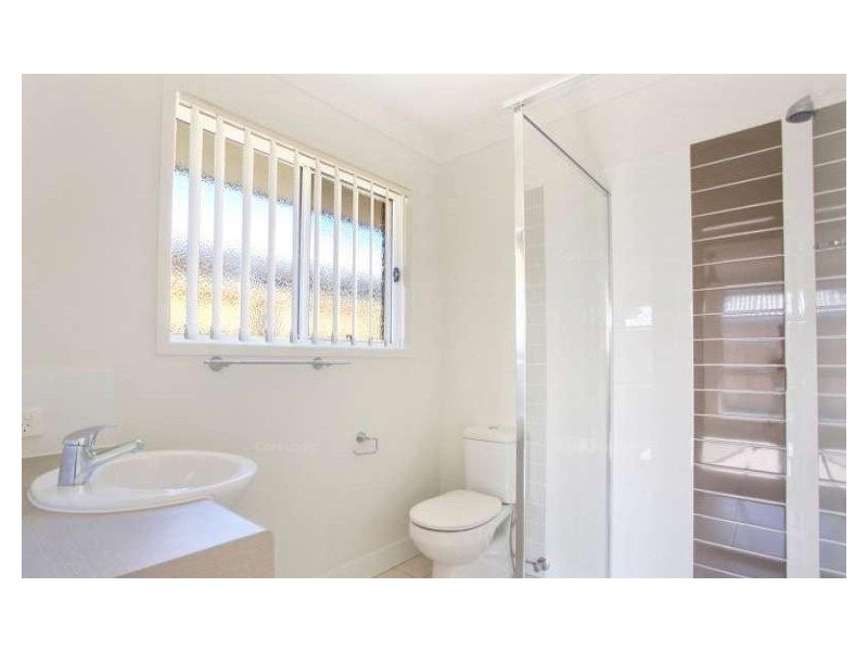 16 Freya Street, Brassall QLD 4305