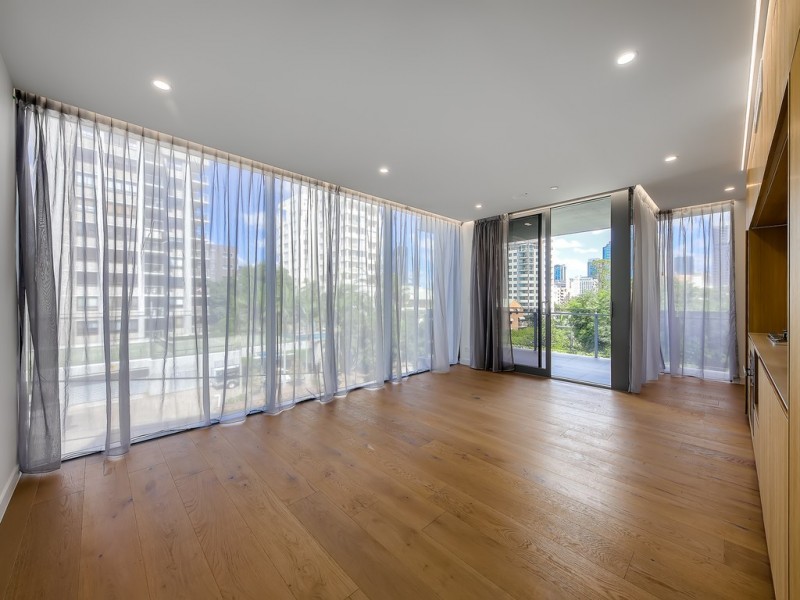 1006/59 O”Connell Street, Kangaroo Point QLD 4169