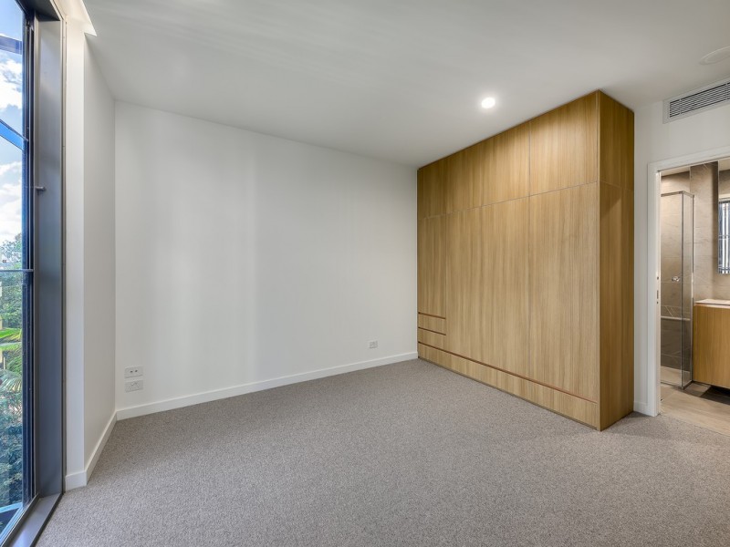 1006/59 O”Connell Street, Kangaroo Point QLD 4169