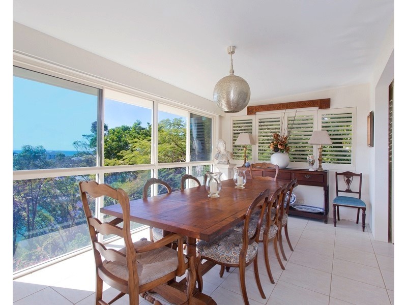 1/5 Natasha Avenue, Noosa Heads QLD 4567
