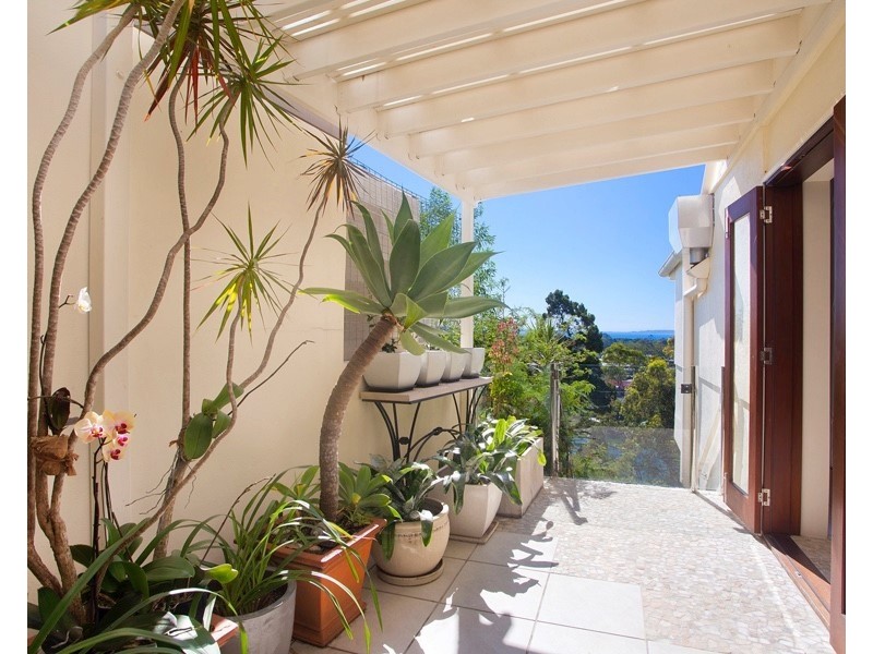 1/5 Natasha Avenue, Noosa Heads QLD 4567