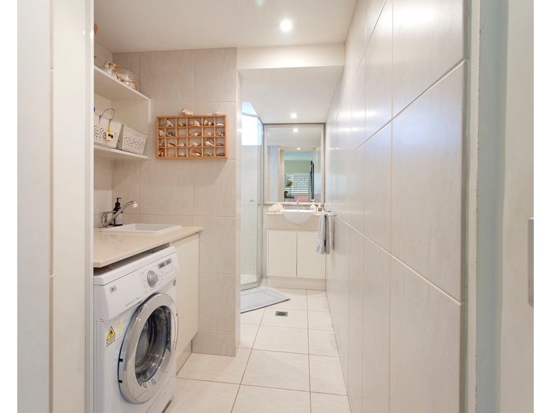 1/5 Natasha Avenue, Noosa Heads QLD 4567