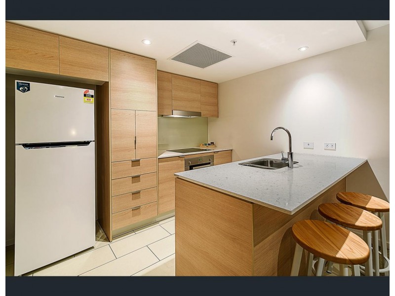2663 Gold Coast Highway, Broadbeach QLD 4218