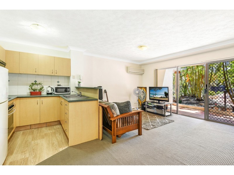 13/150 Marine Parade, Southport QLD 4215