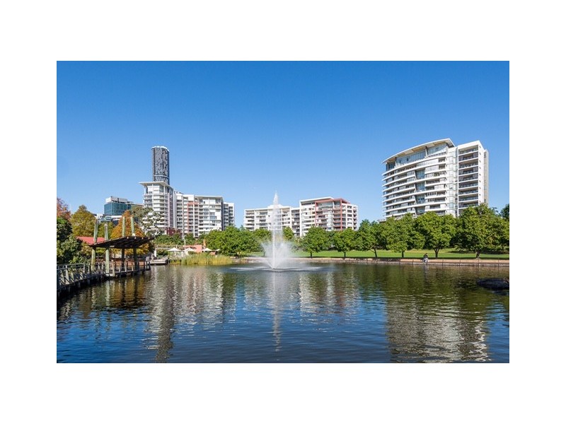 4EL6 / 4 Parkland Boulevard, Brisbane City QLD 4000