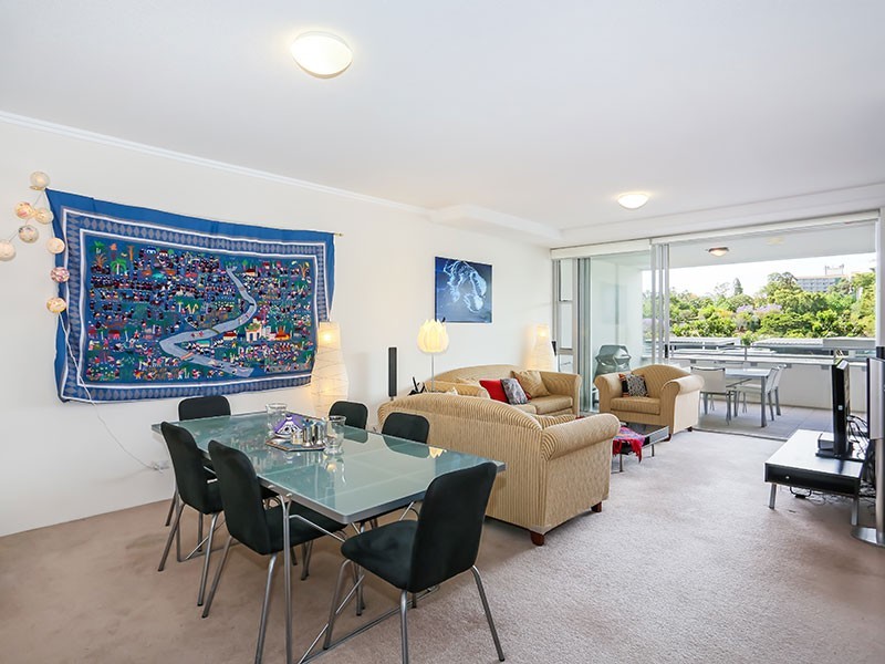 4EL2 / 4 Parkland Boulevard, Brisbane City QLD 4000