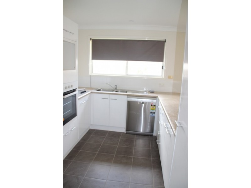 Unit 102/33-67 Edmund Rice Drive, Southport QLD 4215