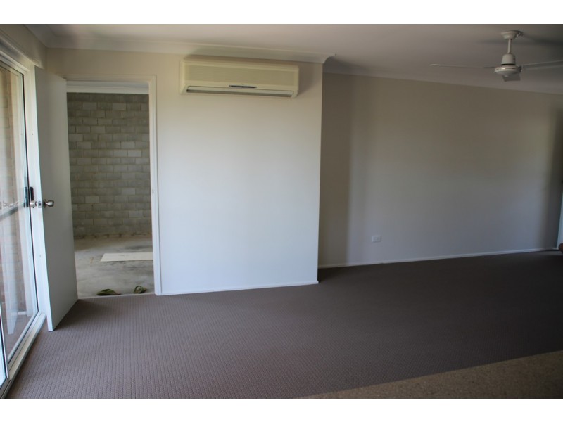 Unit 102/33-67 Edmund Rice Drive, Southport QLD 4215