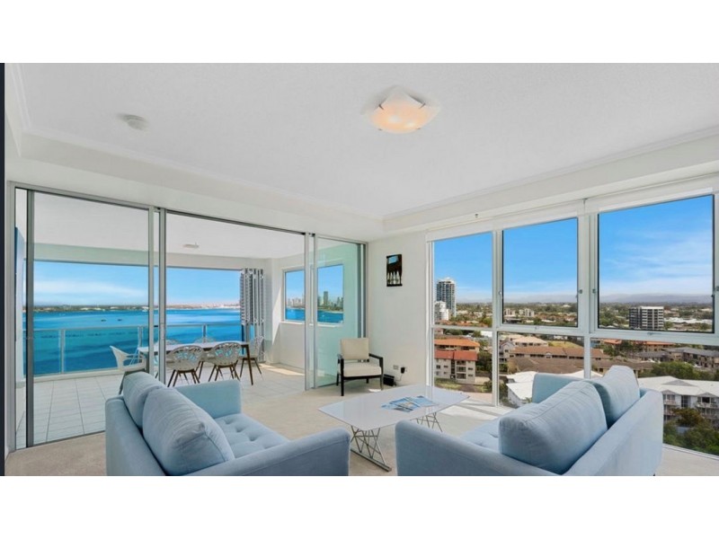 300 Marine Parade, Labrador QLD 4215