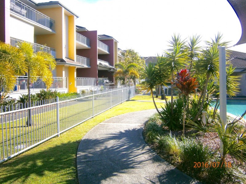 711/33 Clark Street, Biggera Waters QLD 4216