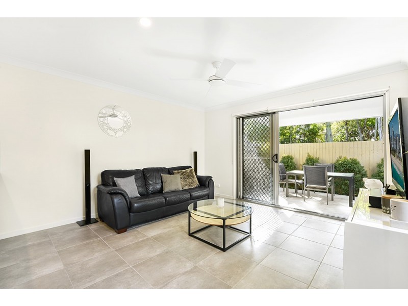 31/20 Eminence Lane, Bridgeman Downs QLD 4035