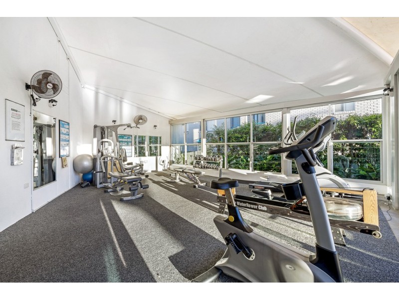 501/300 Marine Parade, Labrador QLD 4215