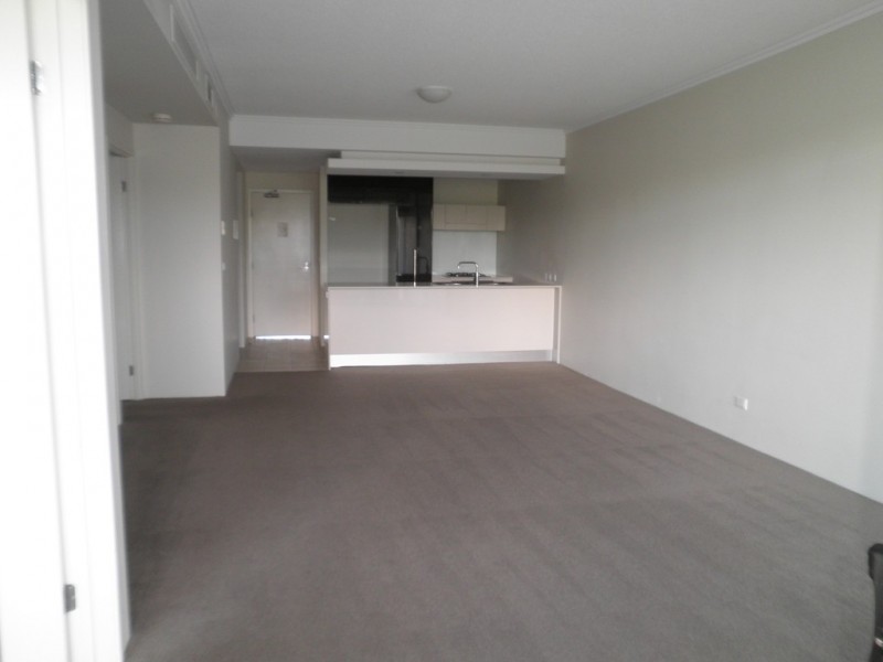 7WL6 / 7 Parkland Boulevard, Brisbane City QLD 4000
