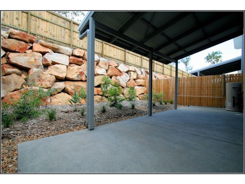 8/27 Tequesta Drive, Beaudesert QLD 4285