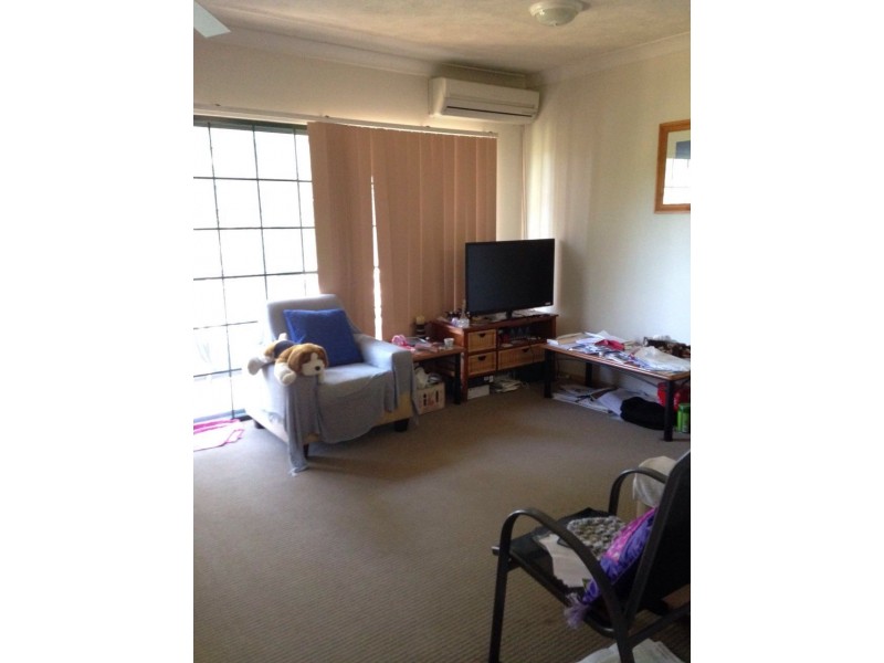 152 High Street, Southport QLD 4215