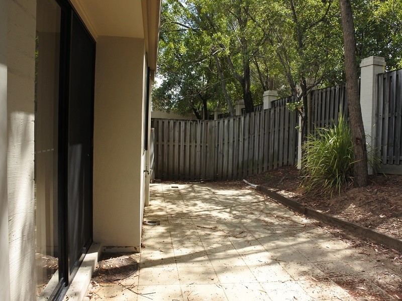 ACA/590 PINE RIDGE ROAD, Coombabah QLD 4216