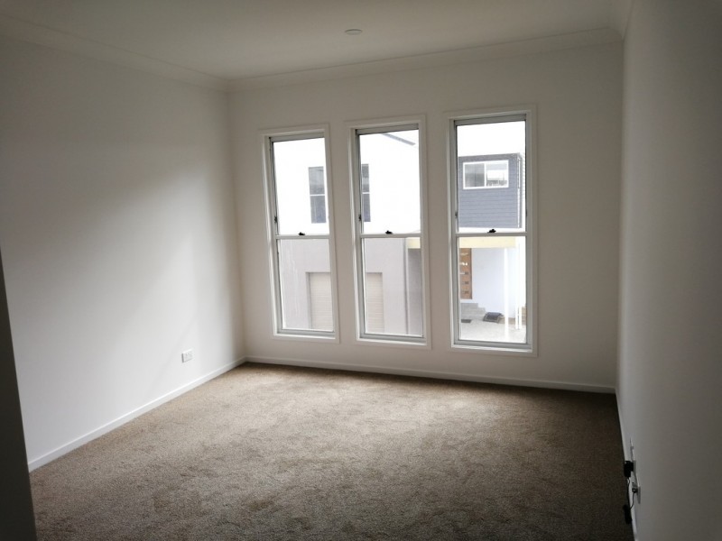 Unit 29 / 24 Bonogin Road, Mudgeeraba QLD 4213