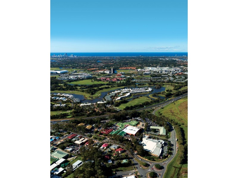 Unit 33 / 24 Bonogin Road, Mudgeeraba QLD 4213