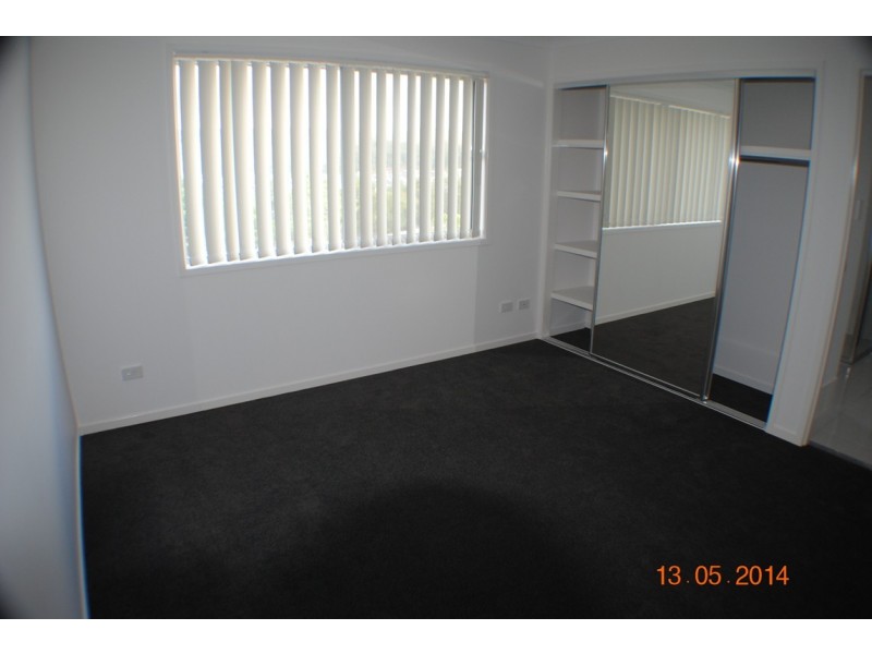 unit 7 1 McAuley Parade, Pacific Pines QLD 4211