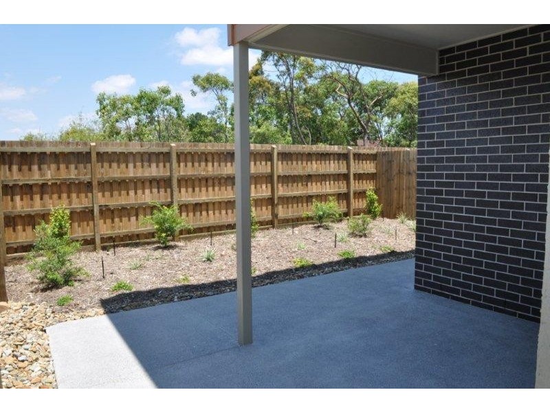2/19 Platinum Place, Oxley QLD 4075