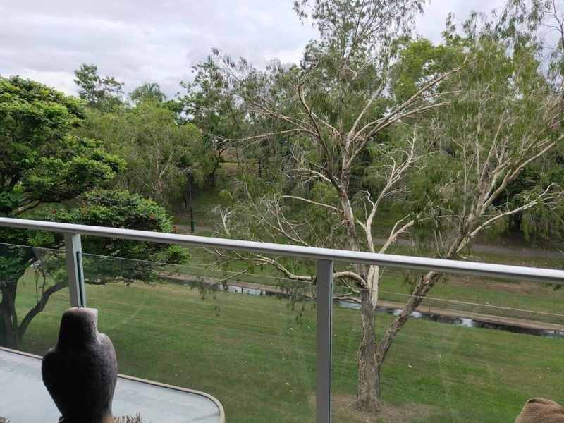 3201/12 Executive Drive, Burleigh Waters QLD 4220