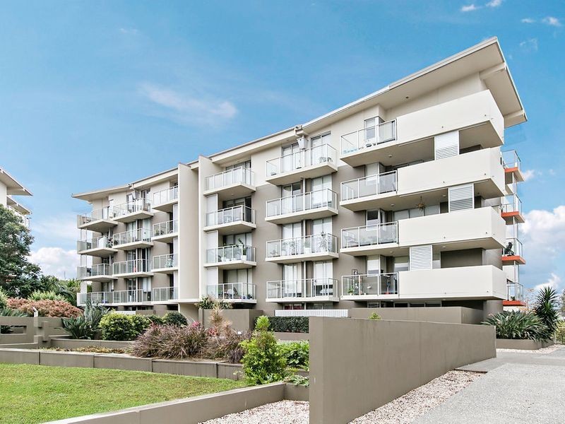 3201/12 Executive Drive, Burleigh Waters QLD 4220