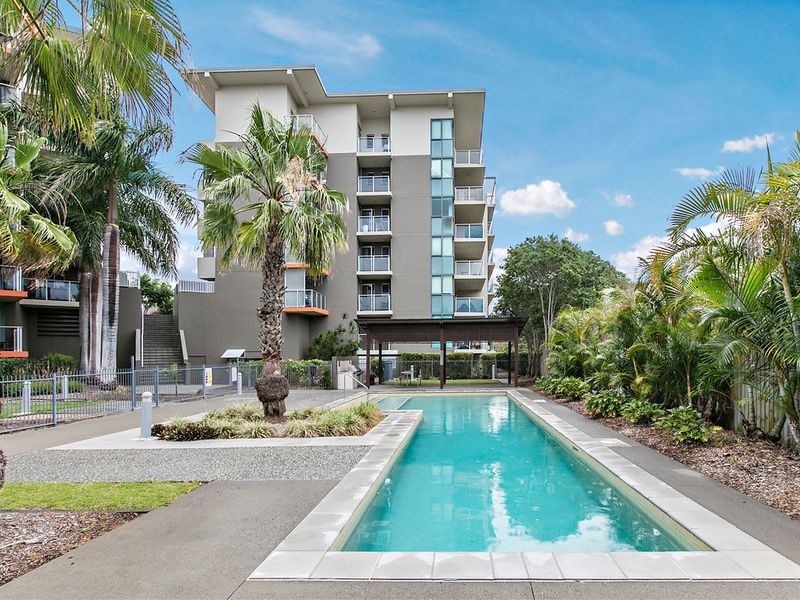 3201/12 Executive Drive, Burleigh Waters QLD 4220